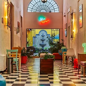Hostal Blue Pepper Coliving Downtown, Guadalajara
